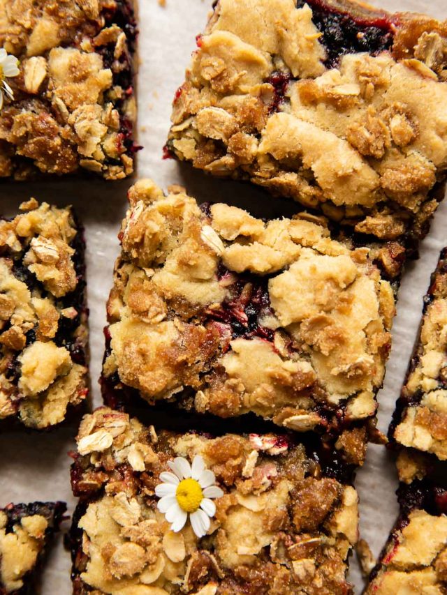 Mulberry Pie Bars Story Desserts & Drinks