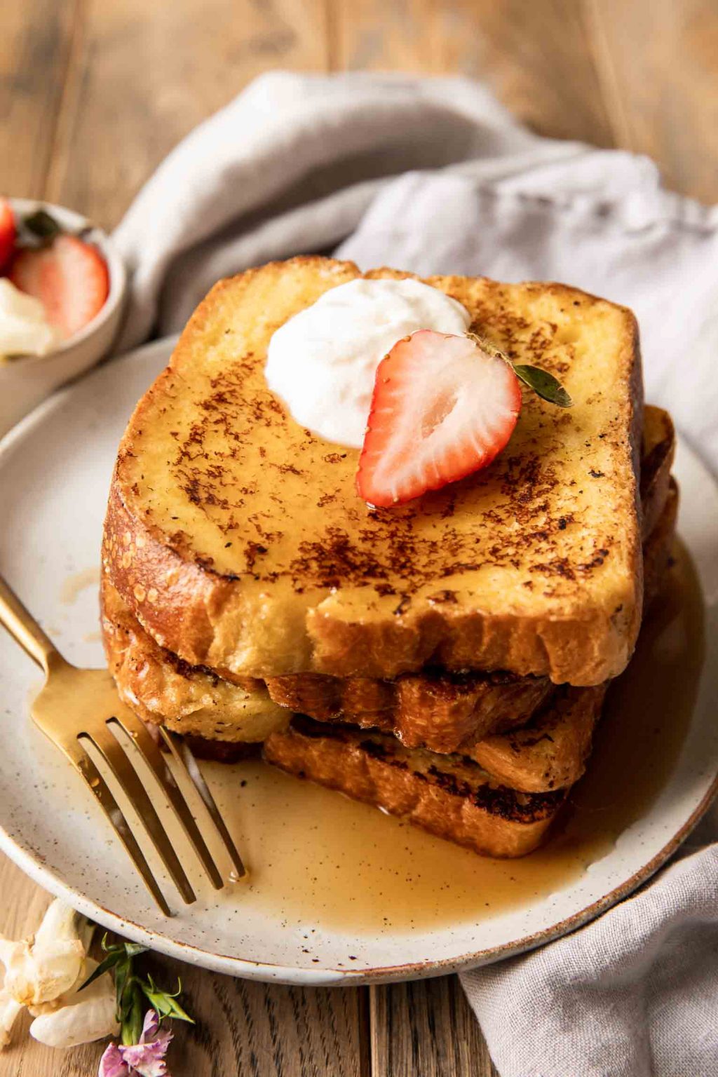 The BEST Buttermilk French Toast Desserts & Drinks