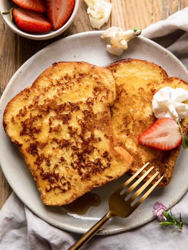 The BEST Buttermilk French Toast Story Desserts & Drinks