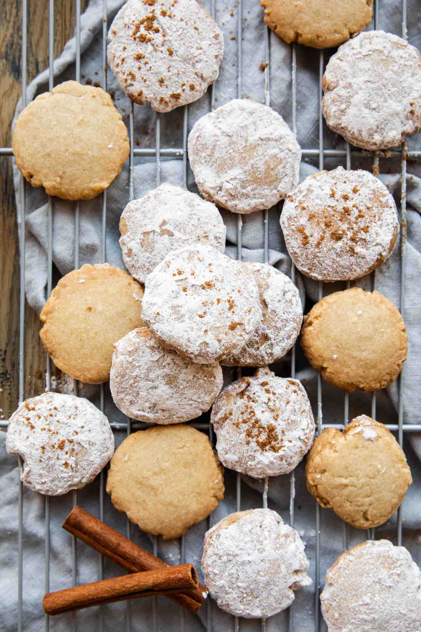 Easy Mexican Cinnamon Cookies Recipe Desserts & Drinks