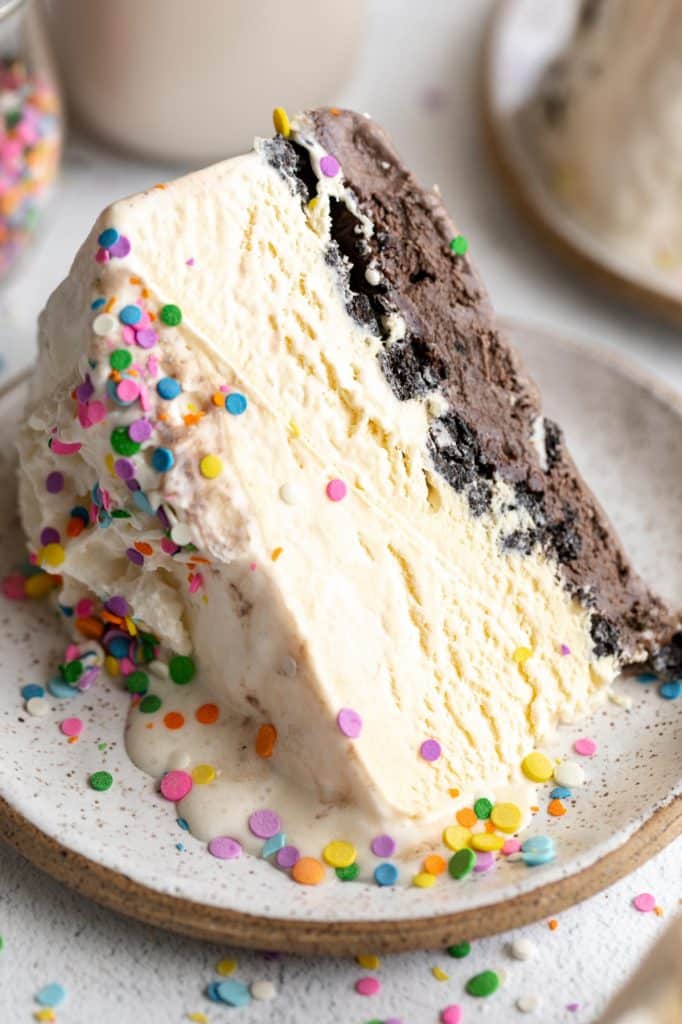 Close up of a slice of Ice Cream Cake on a plate.