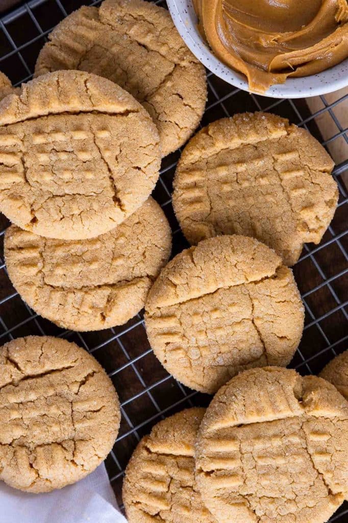 Peanut Butter Cookies on a cooling rack.