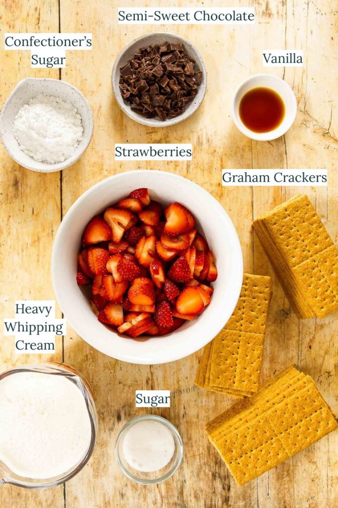 Strawberry Icebox cake ingredients.